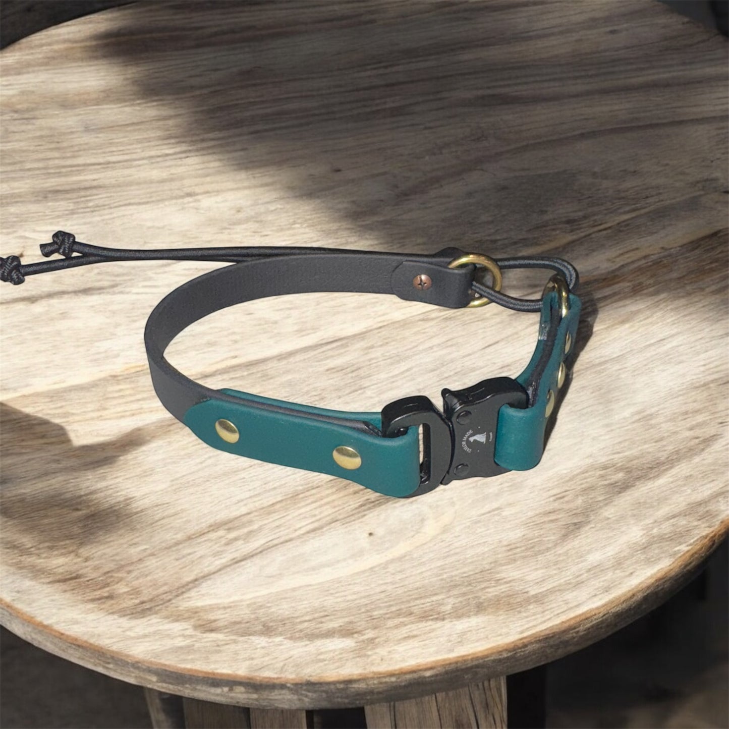 COBRA ™️ Quick release bungee collar with genuine COBRA buckle